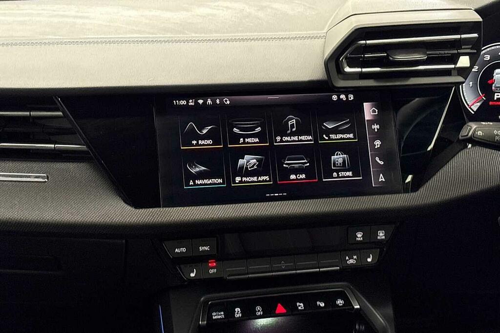 Audi A3 Black Edition 35 Tfsi 150 Ps S Tronic White #12