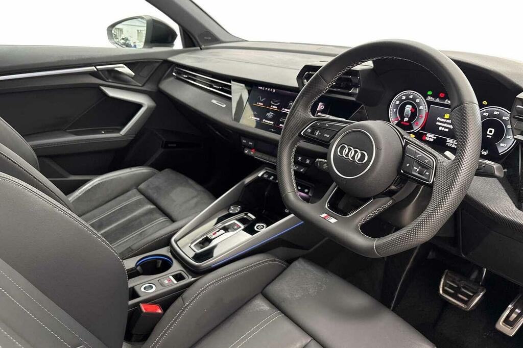 Audi A3 Black Edition 35 Tfsi 150 Ps S Tronic White #5