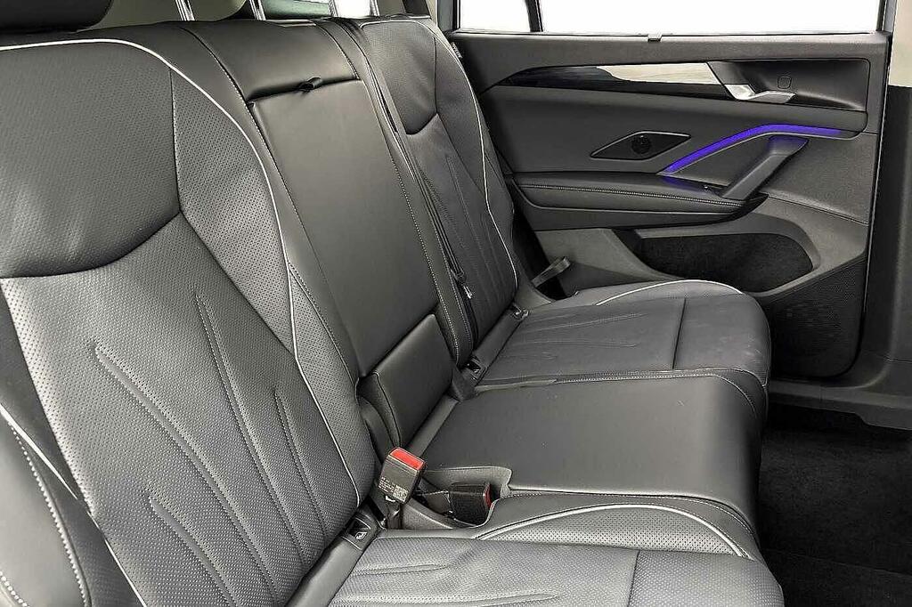 Volkswagen Tayron R-line Purple #9