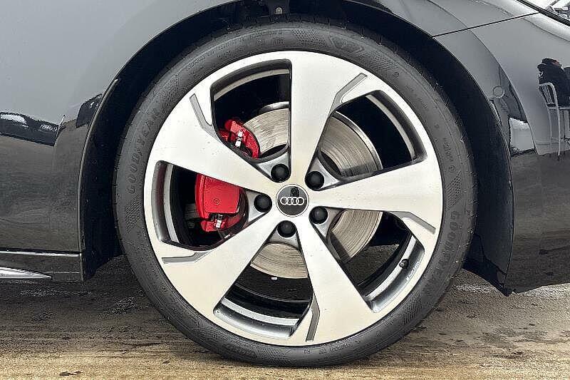 Audi A5 Edition 1 Tfsi 150 Ps S Tronic Black #4