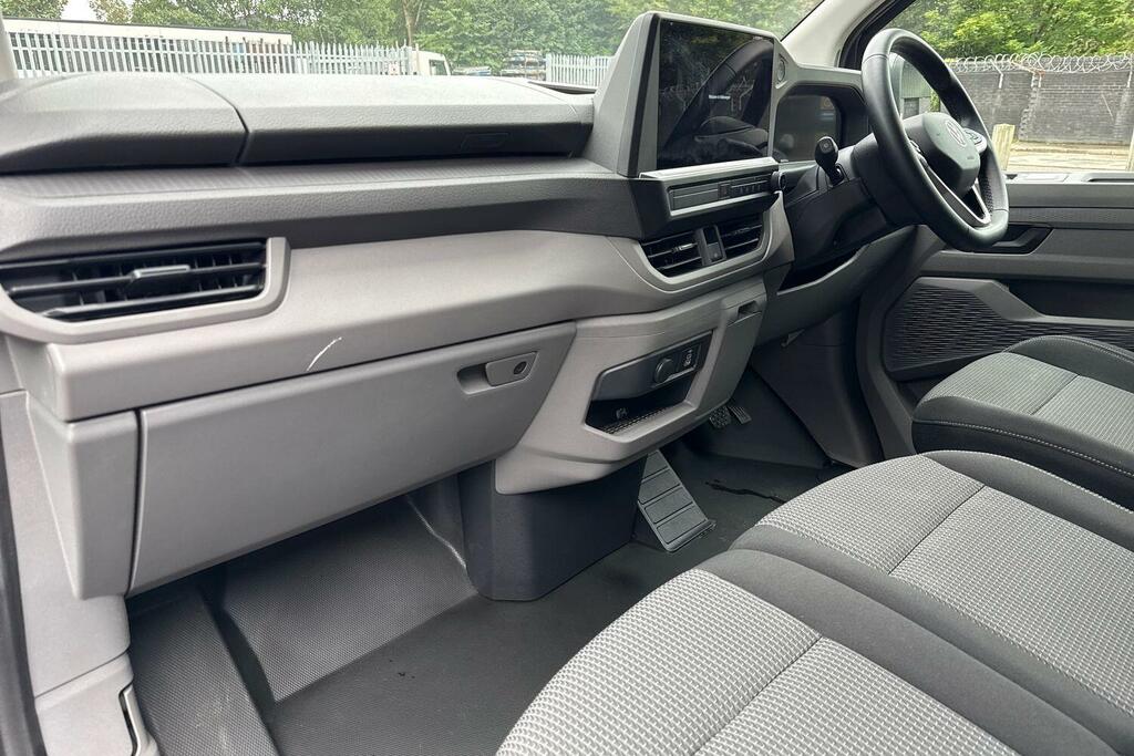 Volkswagen E-Transporter 160Kw 65Kwh Commerce Pro Van Grey #8