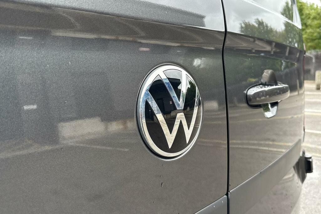 Volkswagen E-Transporter 160Kw 65Kwh Commerce Pro Van Grey #29