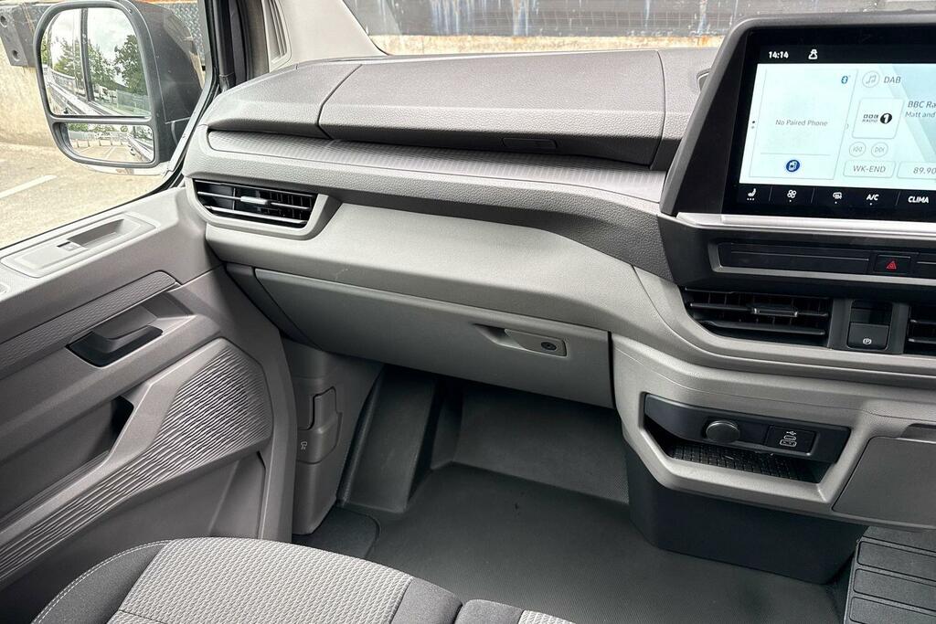 Volkswagen E-Transporter 160Kw 65Kwh Commerce Pro Van Grey #14