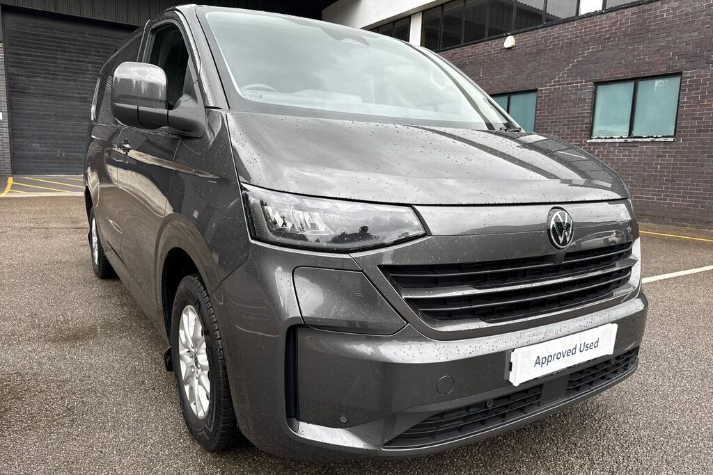 Volkswagen E-Transporter Lwb 218Ps 65Kwh 5 Seats Black #8