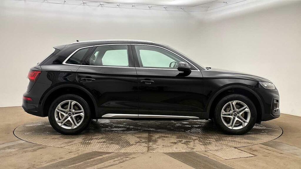 Audi Q5 Sport 40 Tdi Quattro 204 Ps S Tronic Black #4