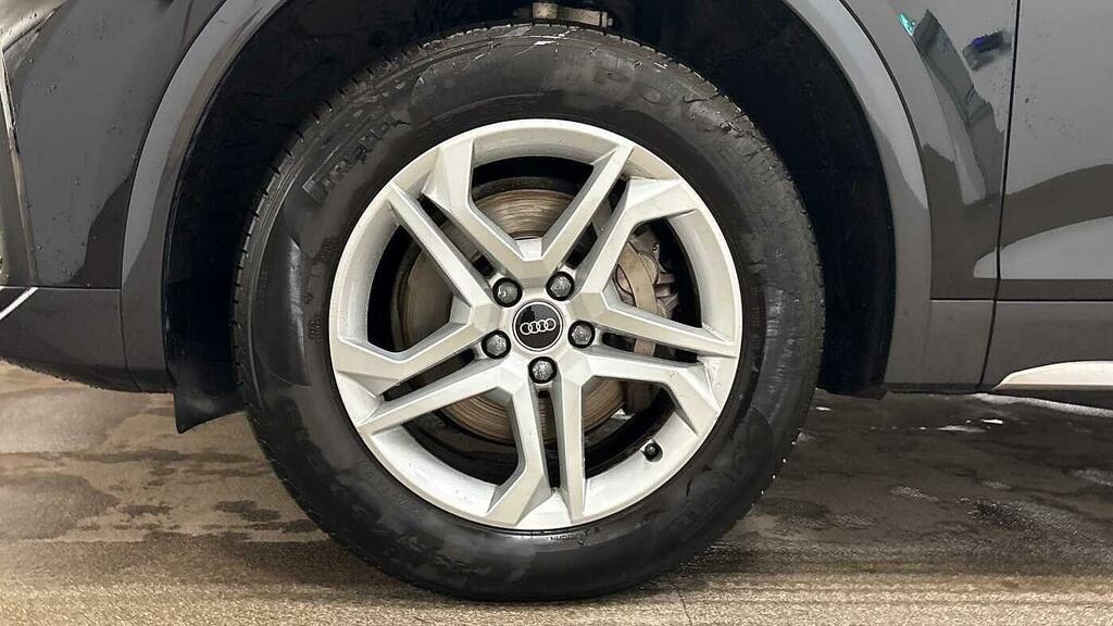Audi Q5 Sport 40 Tdi Quattro 204 Ps S Tronic Black #5