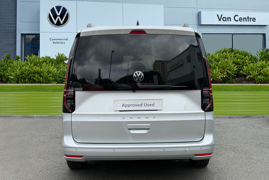 Volkswagen Caddy Maxi Life 2.0 Tdi Life 7 Seats-6 Speed Silver #4