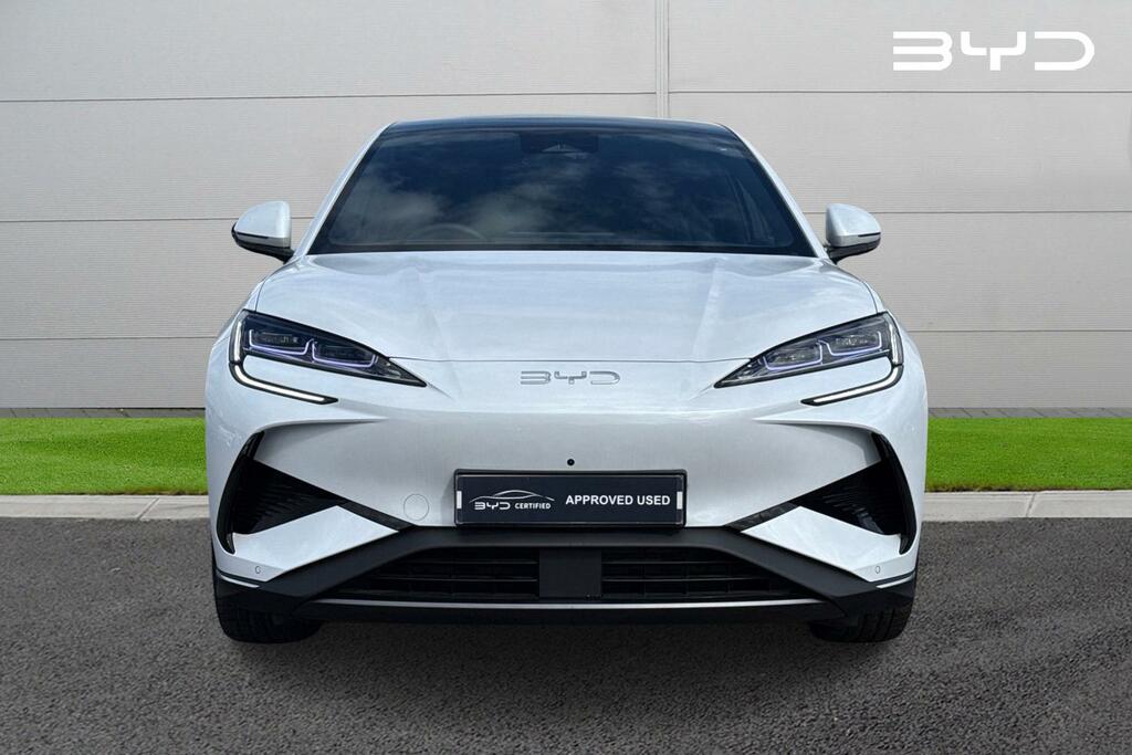 Byd Sealion 7 91.3Kwh Excellence Awd White #5