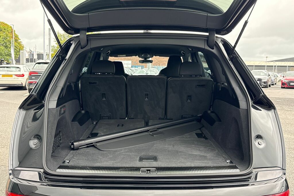 Audi SQ7 Suv Black Edition Tfsi 507 Ps Tiptronic Black #6
