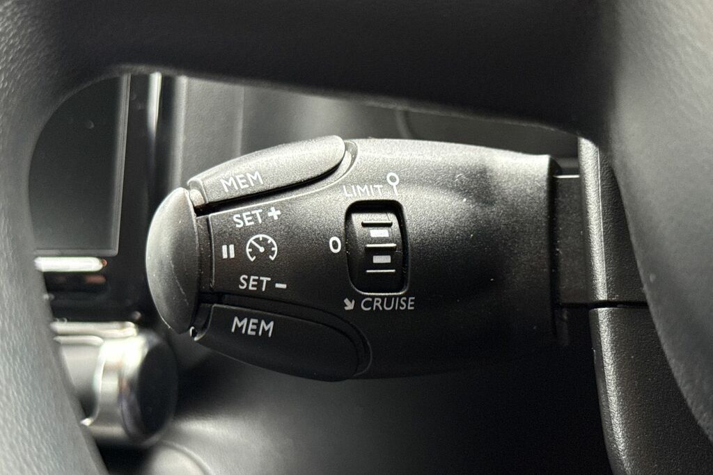 Citroen C3 1.2 Puretech Shine Euro 6 Ss Black #36