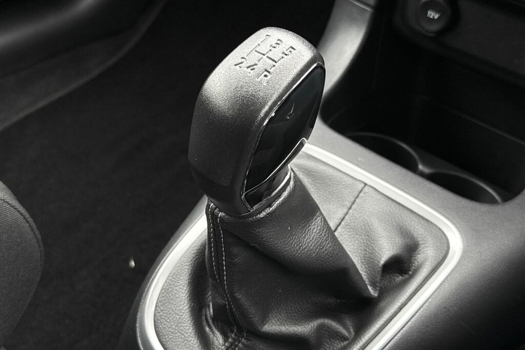 Citroen C3 1.2 Puretech Shine Euro 6 Ss Black #22
