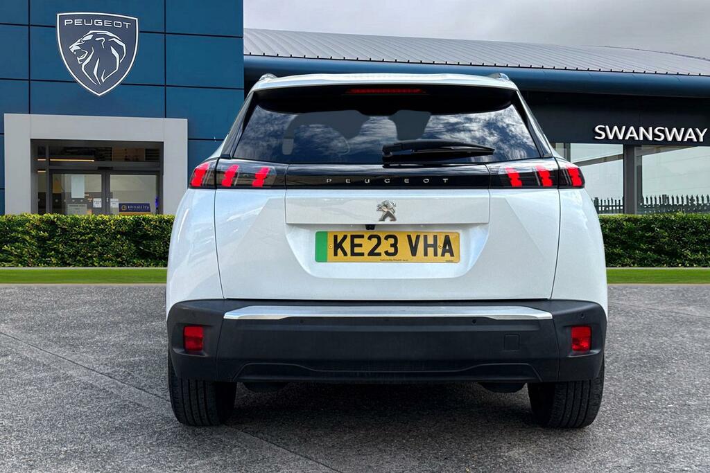 Peugeot e-2008 50Kwh Allure Premium 7Kw Charger White #4