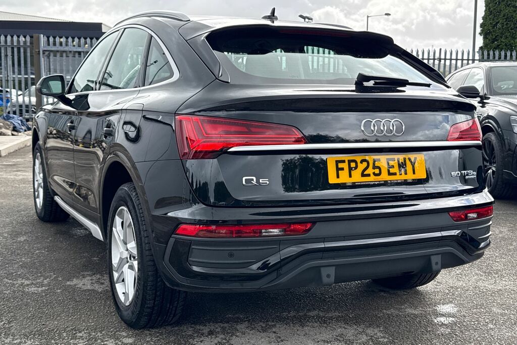 Audi Q5 2.0 Tdi Quattro Launch Edition S Tronic 2025 Grey #7
