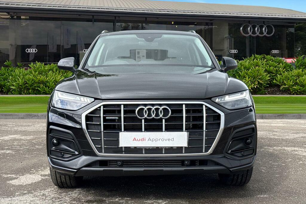 Audi Q5 2.0 Tdi Quattro Launch Edition S Tronic 2025 Grey #5