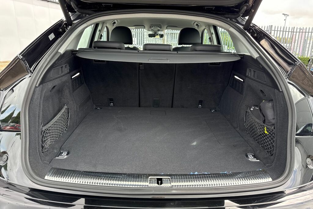 Audi Q5 2.0 Tdi Quattro Launch Edition S Tronic 2025 Grey #6