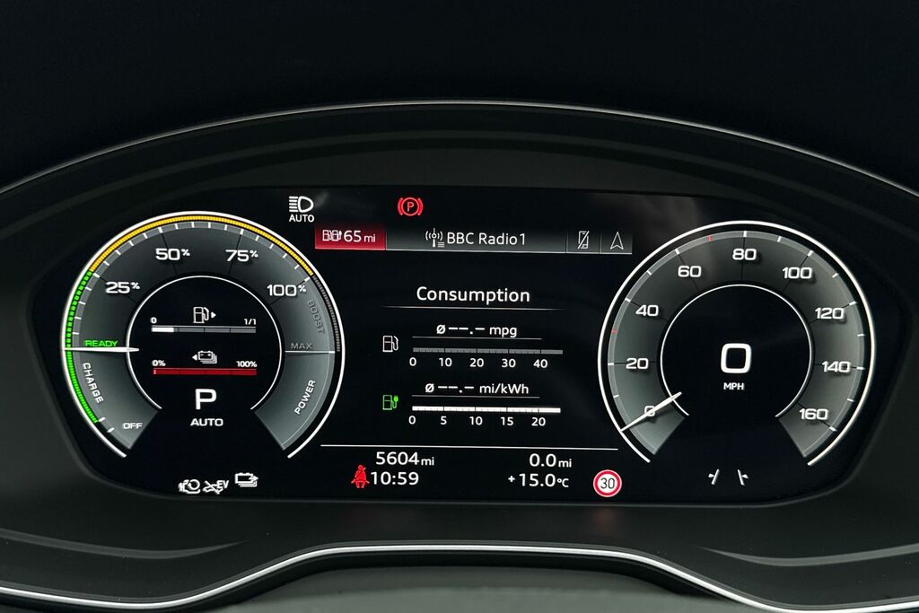 Audi Q5 2.0 Tdi Quattro Launch Edition S Tronic 2025 Grey #36