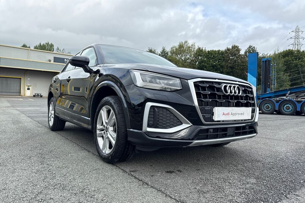 Audi Q2 1.5 Tfsi Cod 35 Black Edition Suv Manua FV26KZL Blue #27