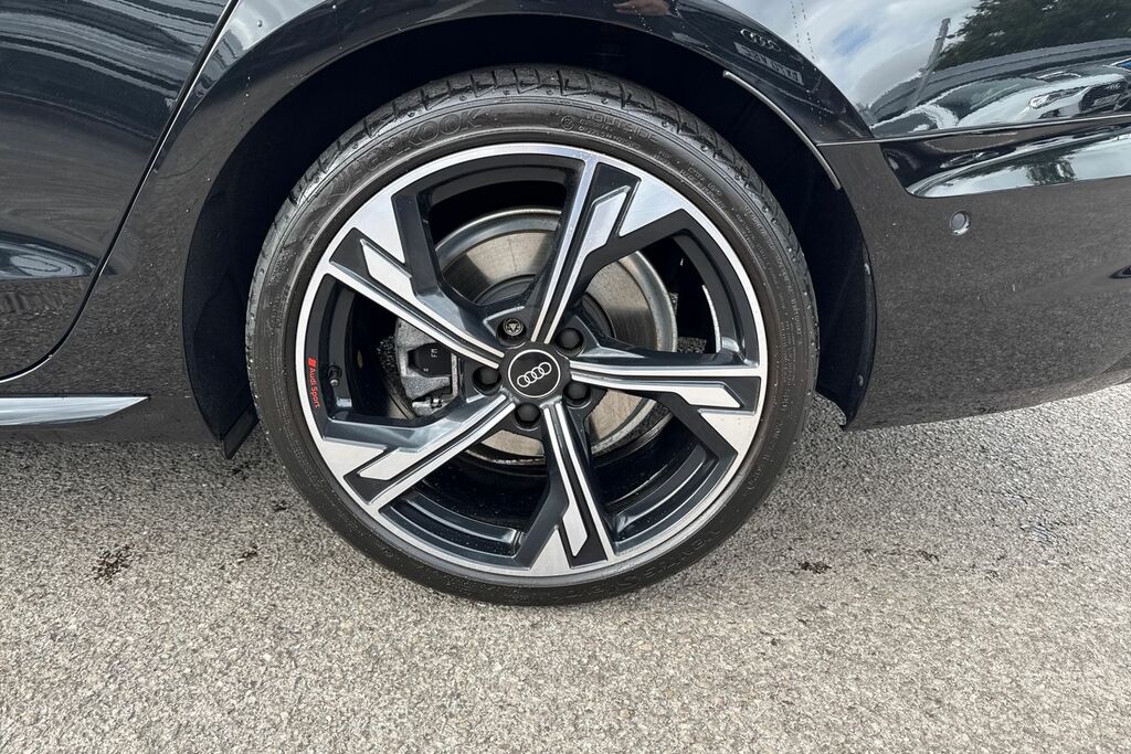 Audi A4 2.0 Tdi 40 Black Edition Saloon S Troni Grey #12