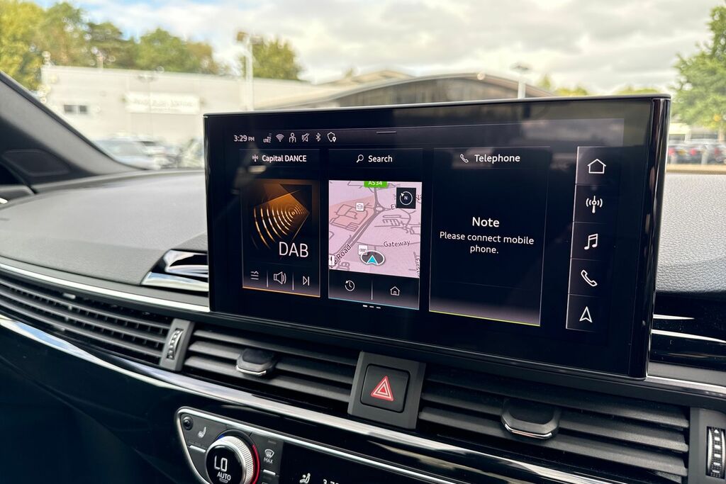 Audi A4 2.0 Tdi 40 Black Edition Saloon S Troni Grey #32