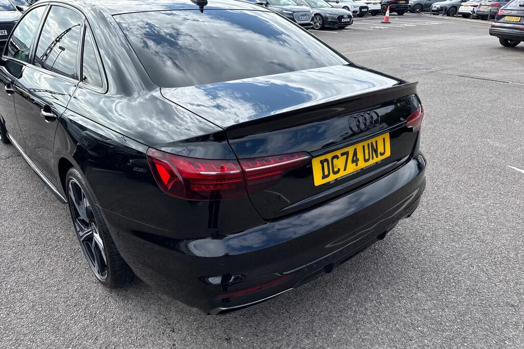 Audi A4 2.0 Tdi 40 Black Edition Saloon S Troni Grey #7