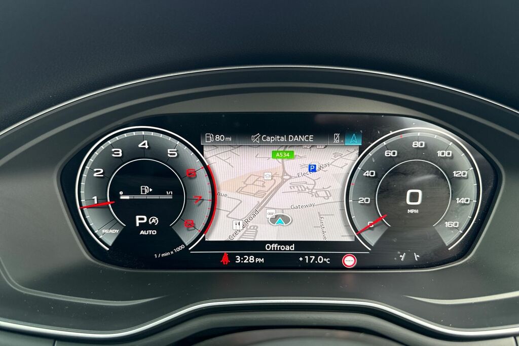 Audi A4 2.0 Tdi 40 Black Edition Saloon S Troni Grey #27