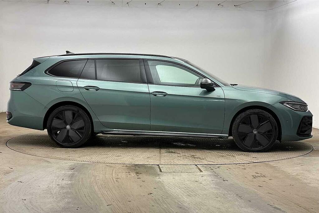 Volkswagen Passat 1.5 Tsi Ehybrid 272 Black Edition Dsg Leather, Su Green #4