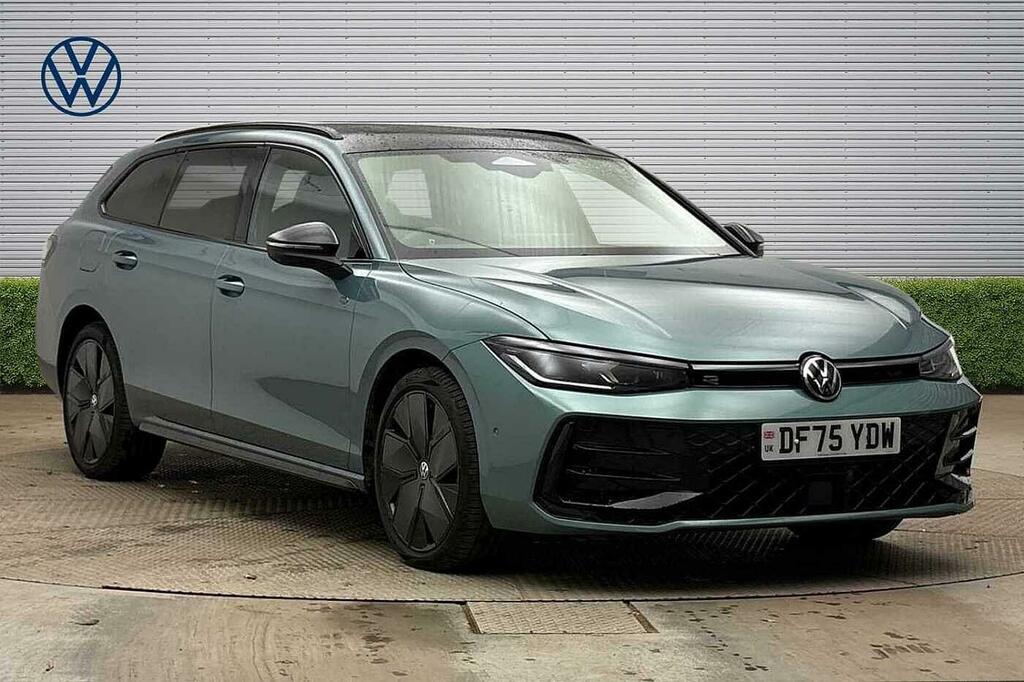 Volkswagen Passat 1.5 Tsi Ehybrid 272 Black Edition Dsg Leather, Su Green
