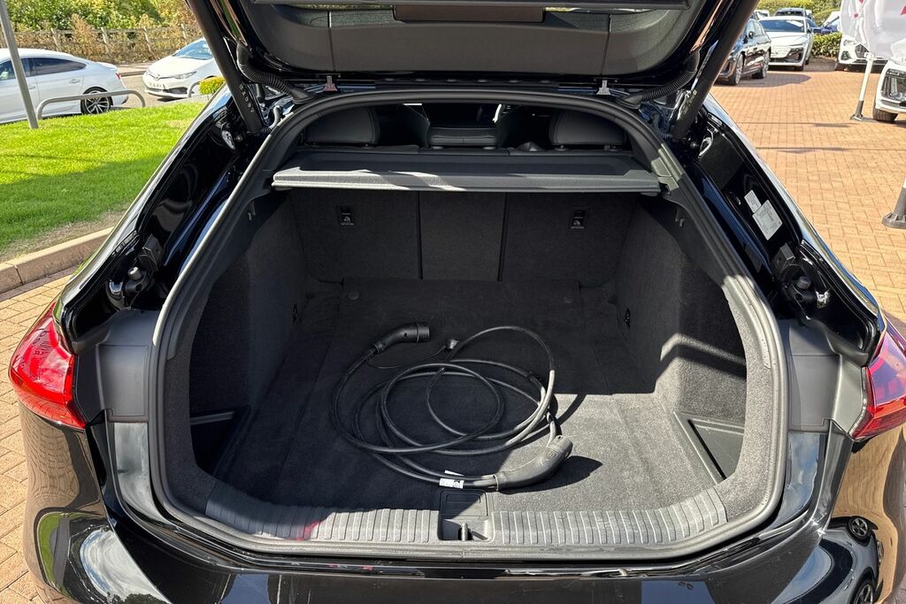 Audi A6 Edition 1 E-tron Performance 270,00 Kw Black #6