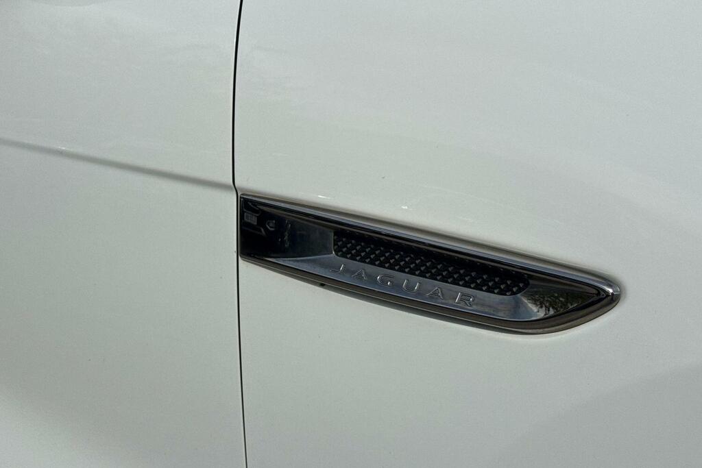 Jaguar F-Pace 2.0 P250i Portfolio Awd Euro 6 Ss Blue #24