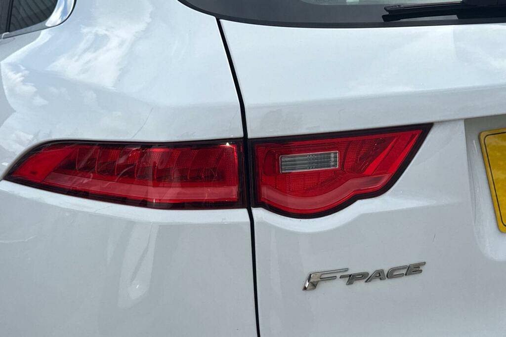 Jaguar F-Pace 2.0 P250i Portfolio Awd Euro 6 Ss Blue #15