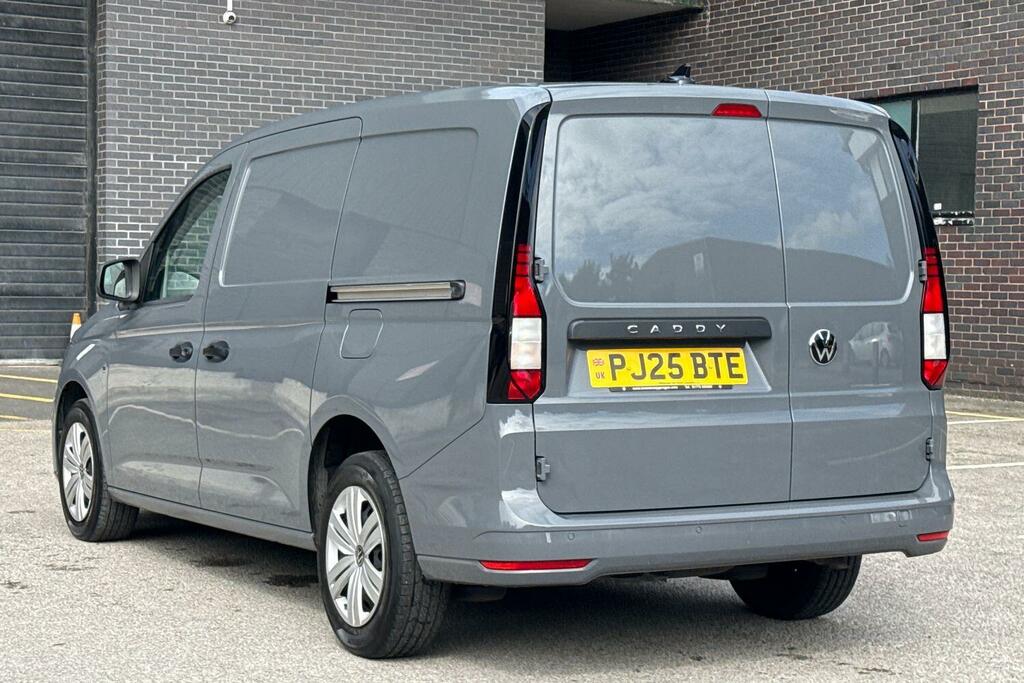 Volkswagen Caddy Maxi 2.0 Tdi 122Ps Commerce Plus Van Dsg Tech Pack Grey #2