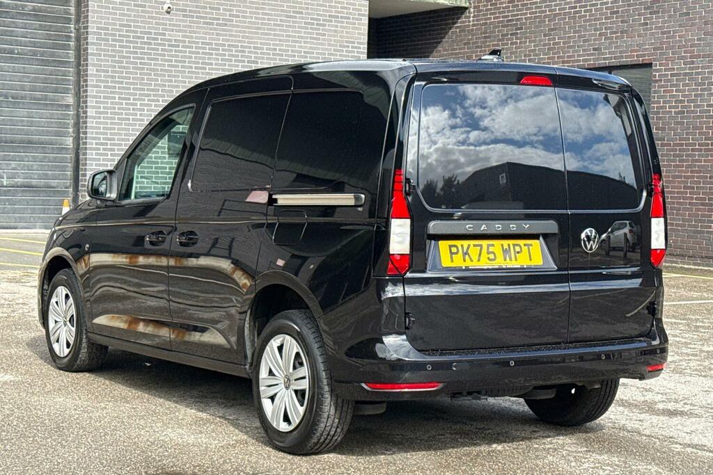 Volkswagen Caddy 2.0 Tdi 122Ps Commerce Plus Van Dsg Tech Pack Black #2