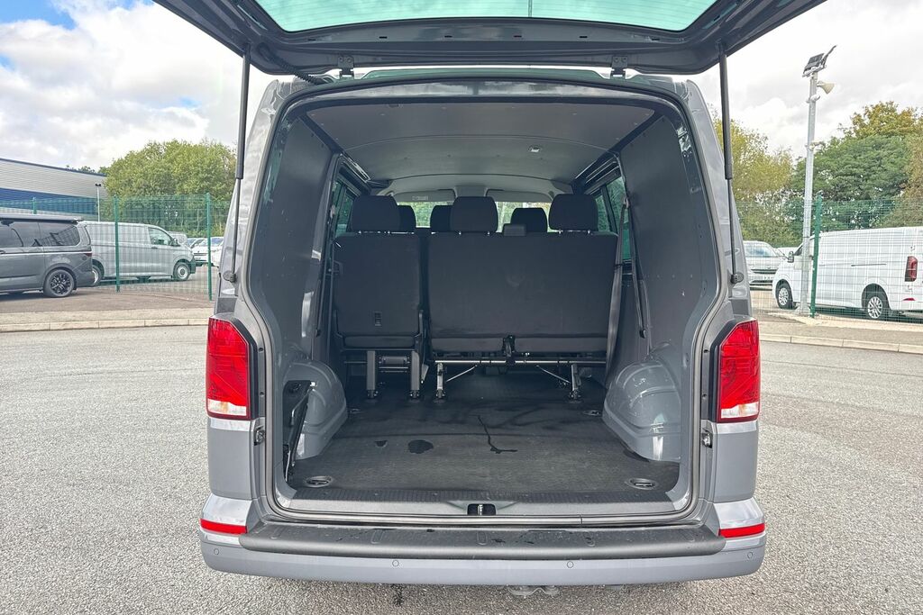 Volkswagen Transporter 2.0 Tdi 110 Highline Kombi Van Grey #6