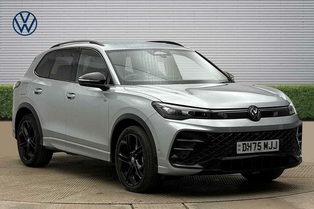 Volkswagen Tiguan 2.0 Tdi R-line Dsg Blk Pack, Assistance Pack Silver