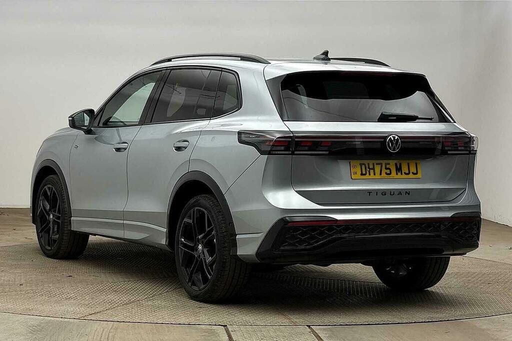 Volkswagen Tiguan 2.0 Tdi R-line Dsg Blk Pack, Assistance Pack Silver #3