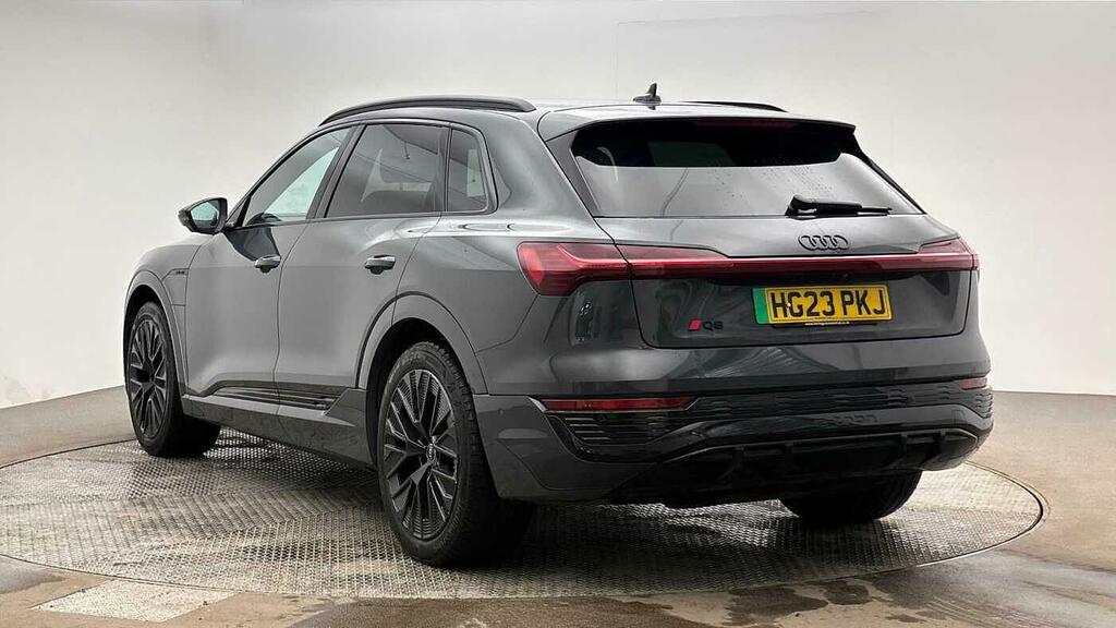 Audi Q8 e tron Sportback Vorsprung 55 E-tron Quattro 300,00 Kw White #3