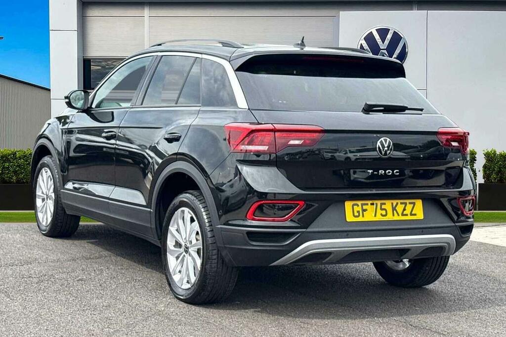 Volkswagen T-Roc 1.5 Tsi Match Dsg Black #3