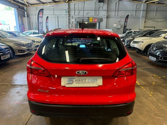 Ford Focus Estate RV66FNM Red #3