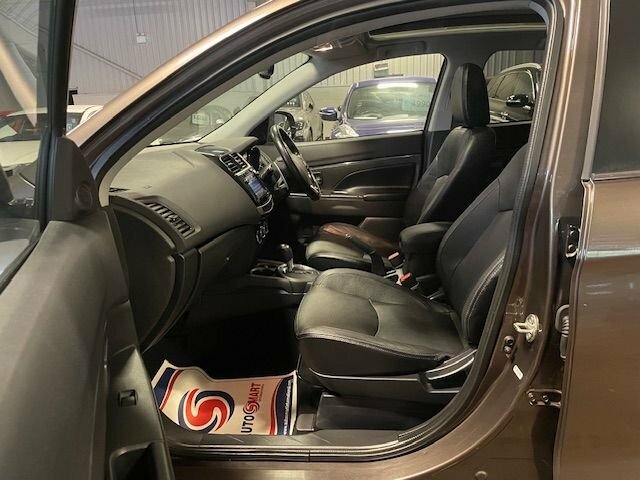 Mitsubishi ASX 1.6 Juro Brown #18