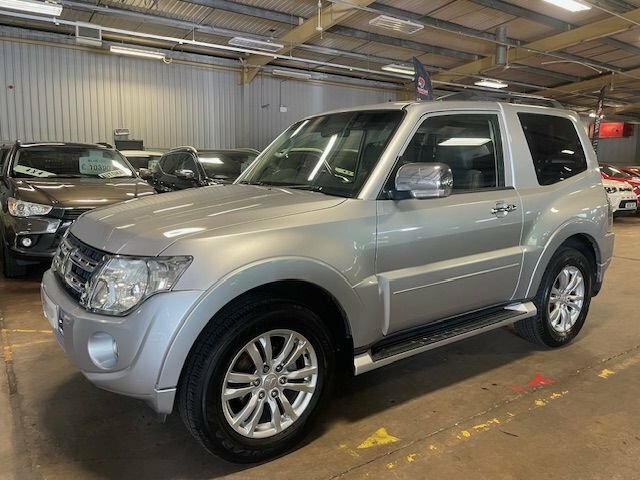 Mitsubishi Shogun Suv Silver #3