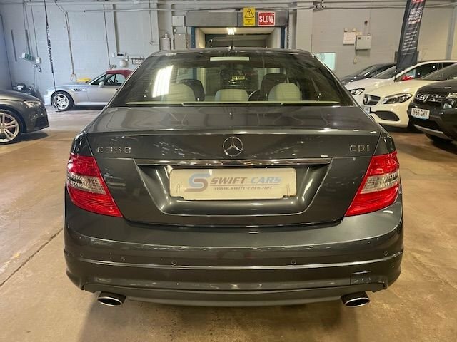 Mercedes-Benz C Class C220 Cdi Blueefficiency Elegance White #7