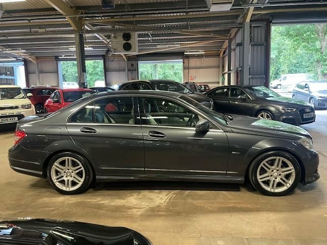 Mercedes-Benz C Class C220 Cdi Blueefficiency Elegance White #9