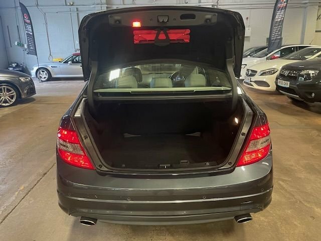 Mercedes-Benz C Class C220 Cdi Blueefficiency Elegance White #14