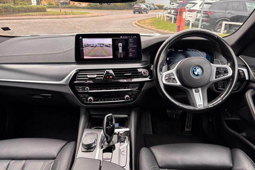 BMW 5 Series 530E Xdrive M Sport Touring #4