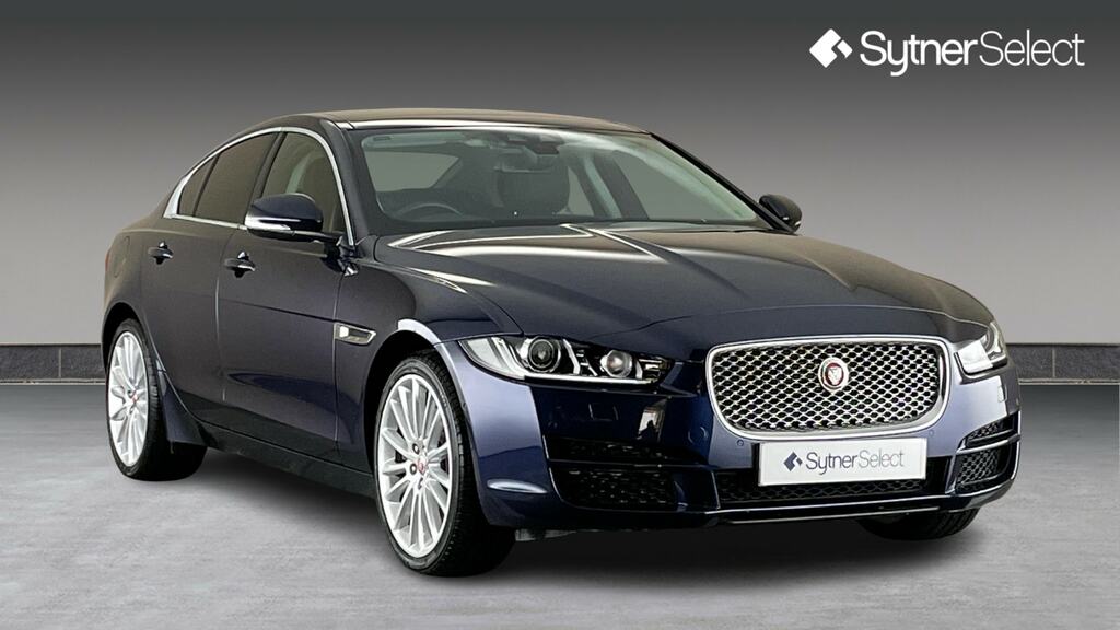 Jaguar XE 2.0D 180 Portfolio Awd Blue