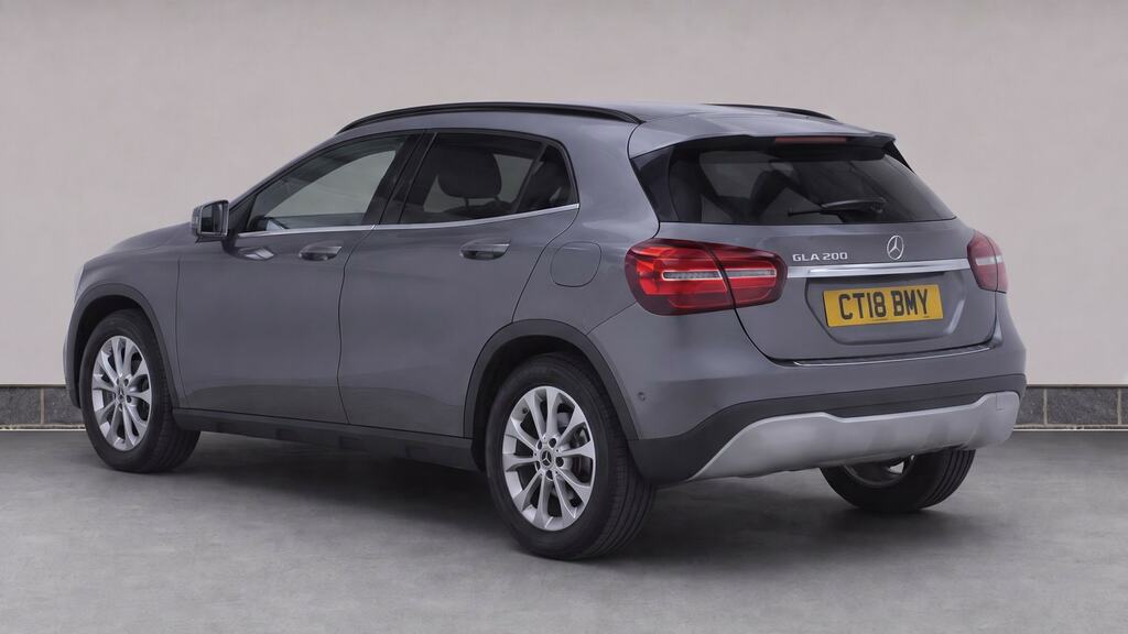 Mercedes-Benz GLA Class Gla 200 Se Executive CT18BMY Grey #3
