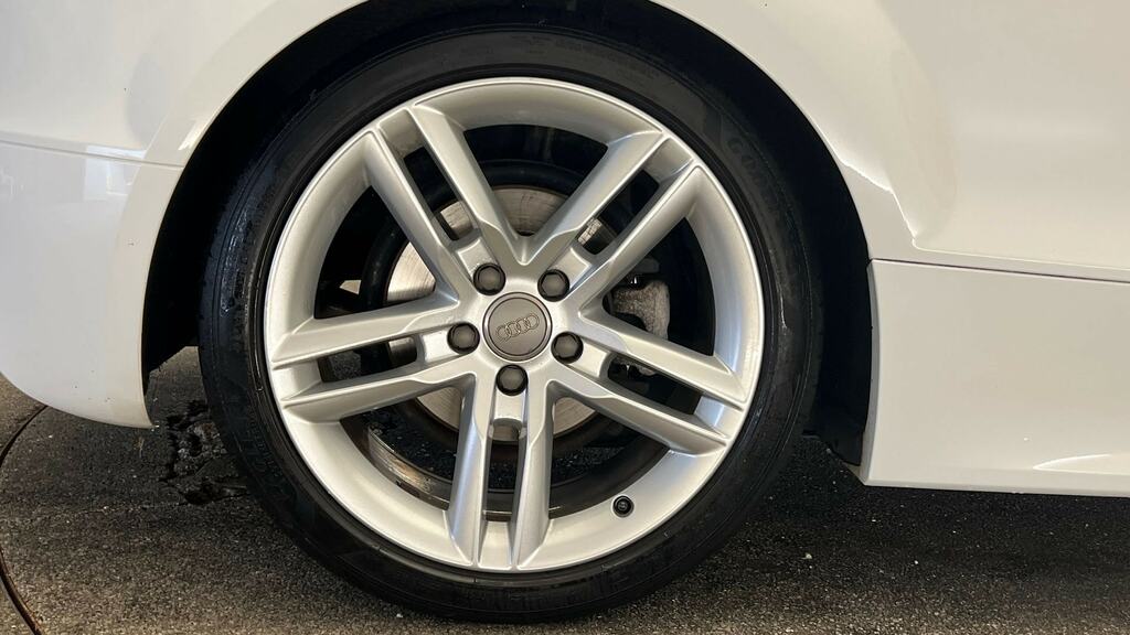 Audi TT 1.8T Fsi S Line S Tronic ML14WMD White #5