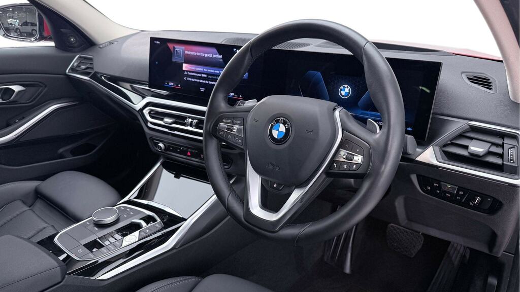 BMW 3 Series 320I Sport Step YK23GHR Red #6