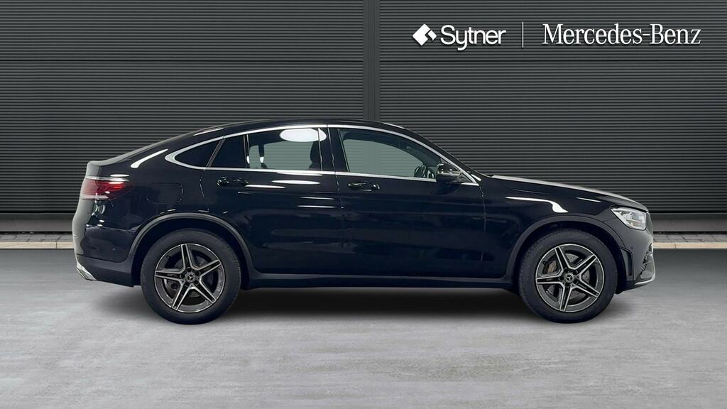 Mercedes-Benz GLC Class Glc 300 4Matic Amg Line 9G-tronic Black #4