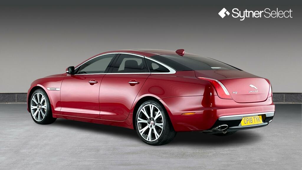 Jaguar XJ 3.0D V6 Portfolio Red #2